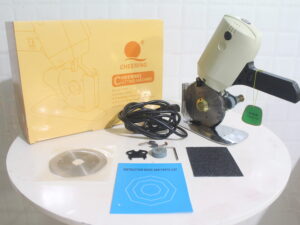 Máy cắt vải Cheering 110