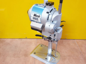 Máy cắt vải đứng KM 10 inch