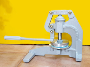 Máy cắt vải mẫu tròn Samsung SPI-2003