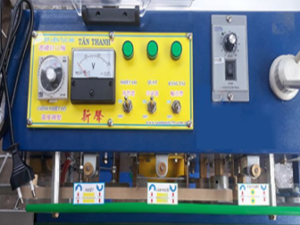 Máy ép liên tục M9 - chỉnh tốc độ