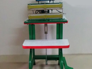 Máy hàn miệng túi M5-300 mm chân lùn